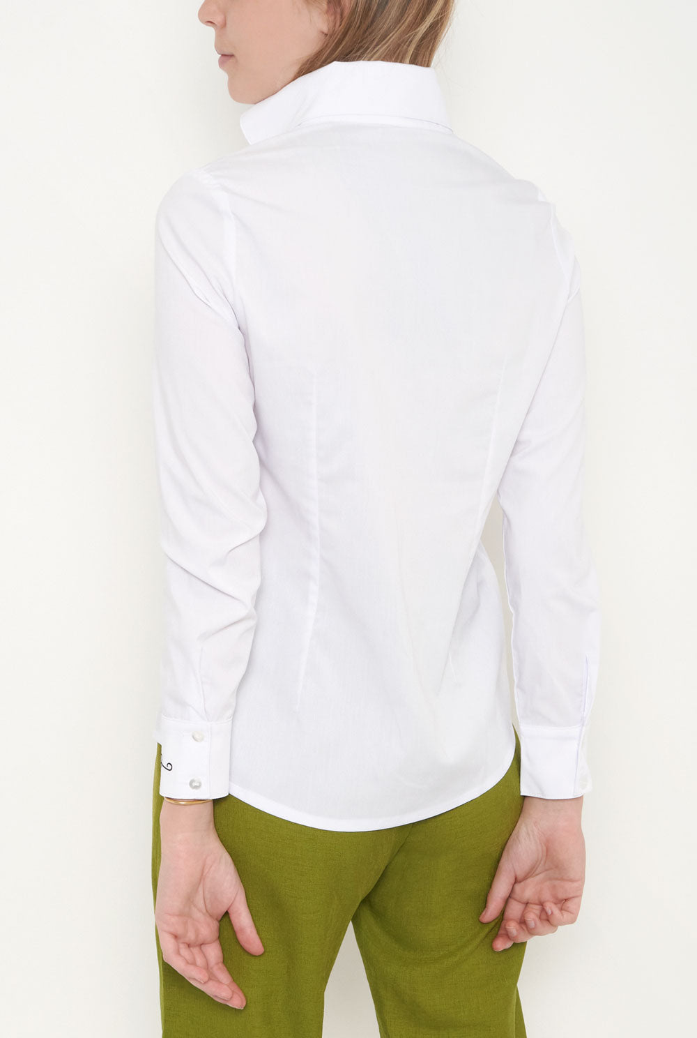 CAMISA MILA BLANCA
c/negro