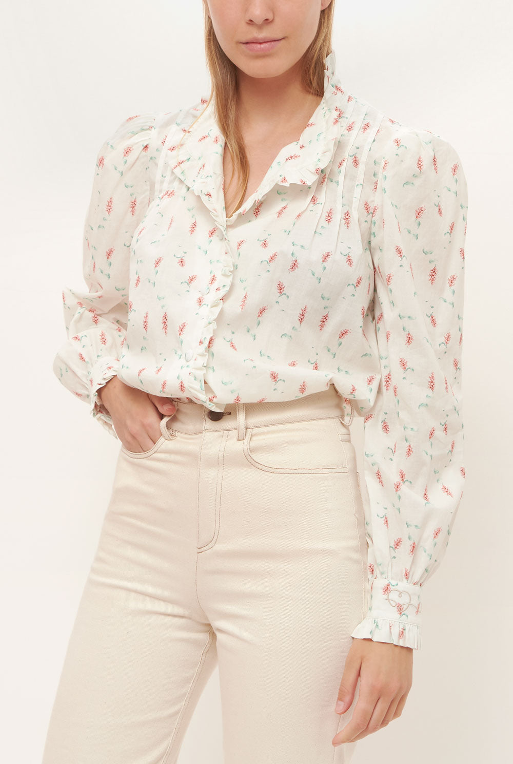 CAMISA VIOLET FLORES Y
RAMAS