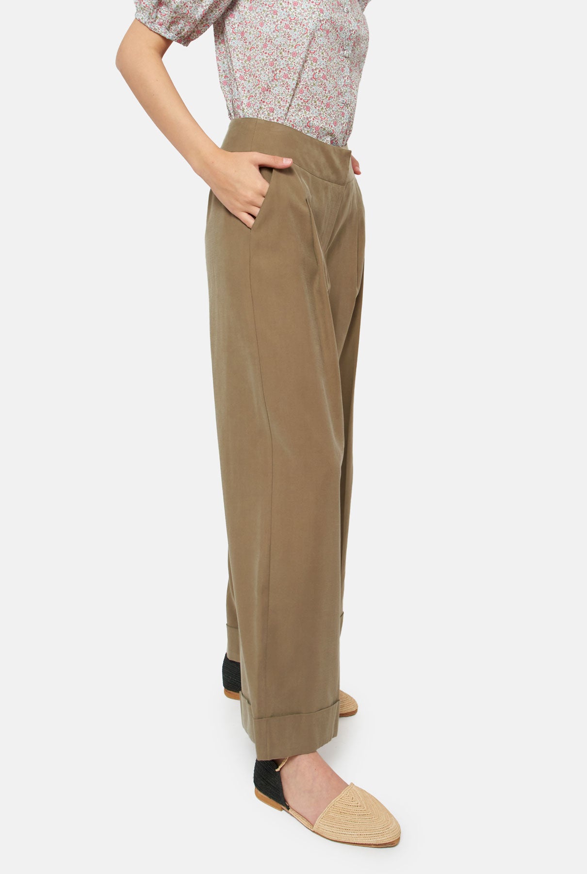 PANTALÓN
DUQUE
VERDE