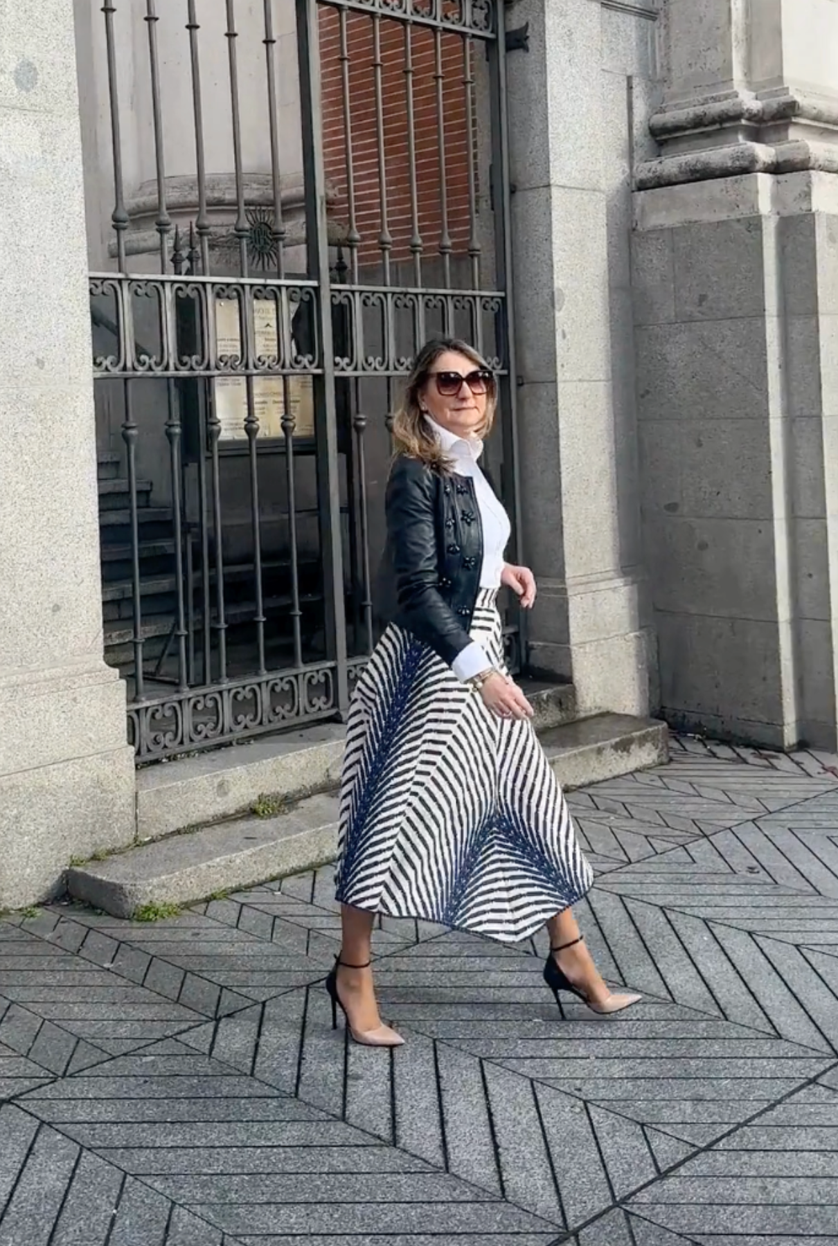 FALDA MÓNACO